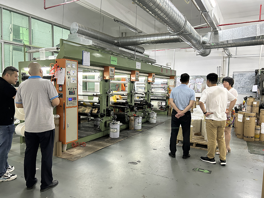 久信達(dá)歡迎添可智能看廠，為您帶來環(huán)保包裝解決方案(圖3)