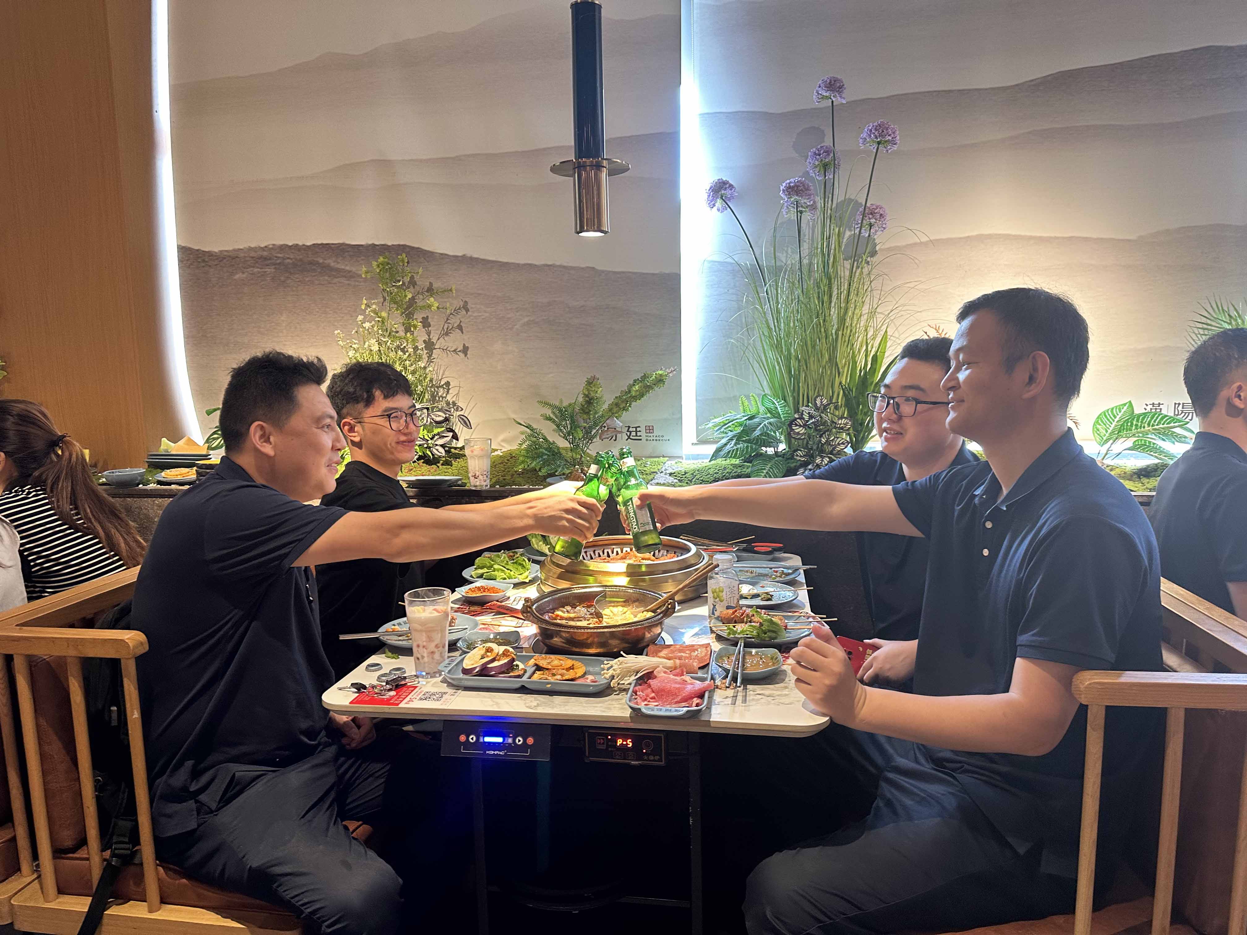 久信達(dá)科技公司員工齊聚光明區(qū)蠄蜍石，開啟活力爬山之旅暨團(tuán)建活動(dòng)(圖5)